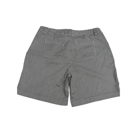 Gibson Latimer Women’s Shorts pinstripes blue white cuffed pockets Sz 12 casual - Picture 2 of 9